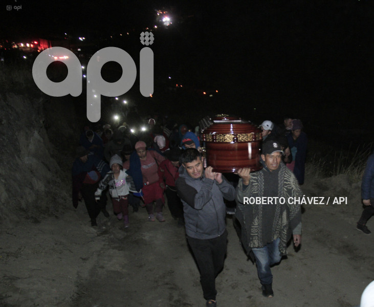 BALTAZAR-USHCA-ULTIMO-ADIOS-4-ESQUINAS