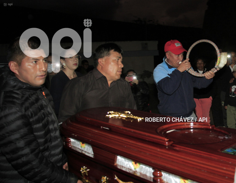 BALTAZAR-USHCA-ULTIMO-ADIOS-4-ESQUINAS