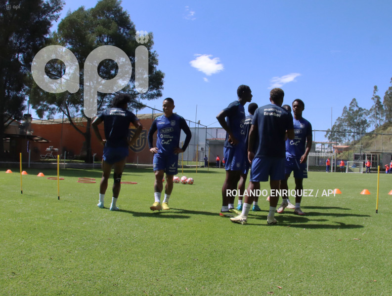 ENTRENAMIENTO-SELECCION-BECCACECE