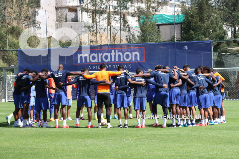 ENTRENAMIENTO-SELECCION-BECCACECE