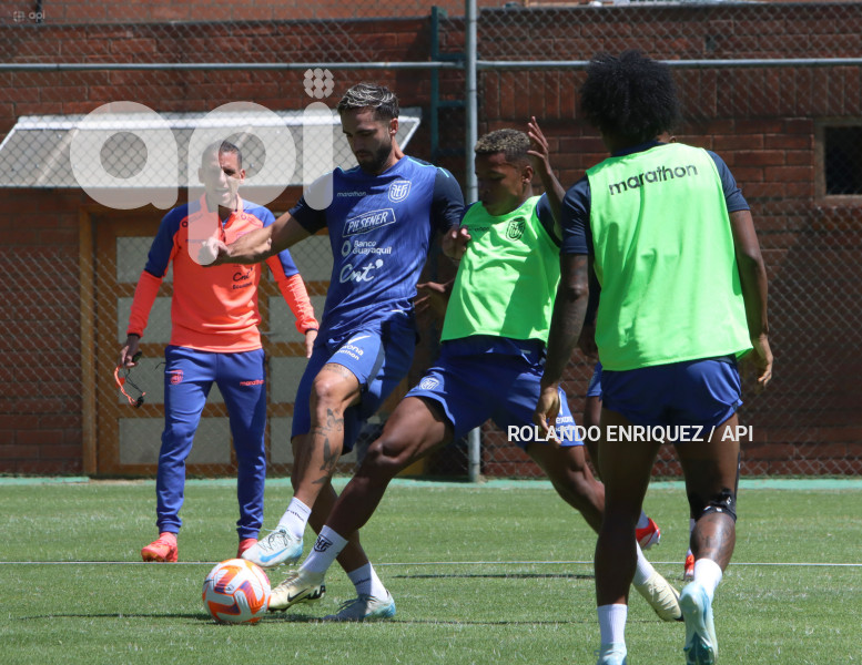 ENTRENAMIENTO-SELECCION-BECCACECE