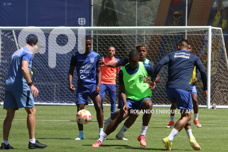ENTRENAMIENTO-SELECCION-BECCACECE