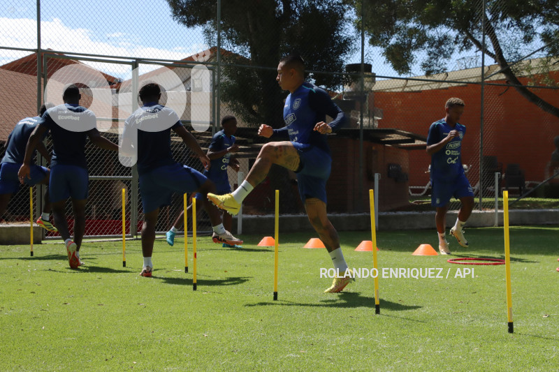 ENTRENAMIENTO-SELECCION-BECCACECE