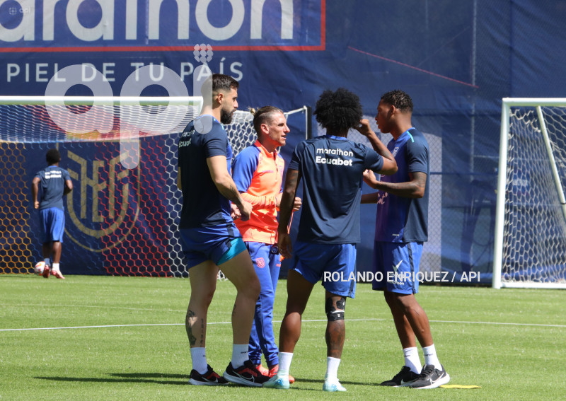ENTRENAMIENTO-SELECCION-BECCACECE
