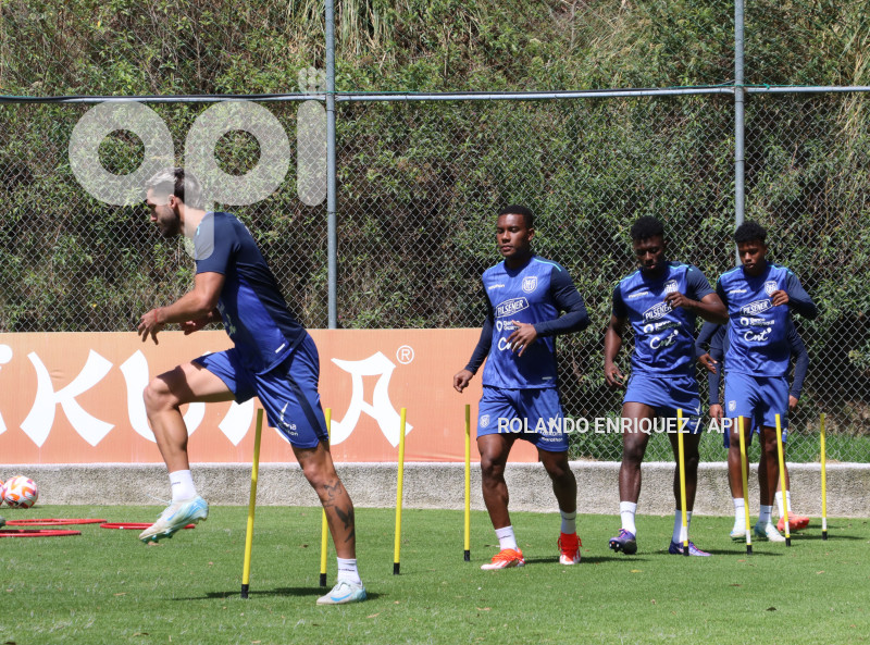 ENTRENAMIENTO-SELECCION-BECCACECE