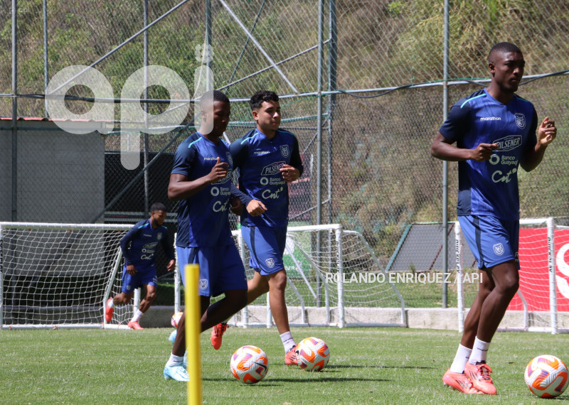 ENTRENAMIENTO-SELECCION-BECCACECE