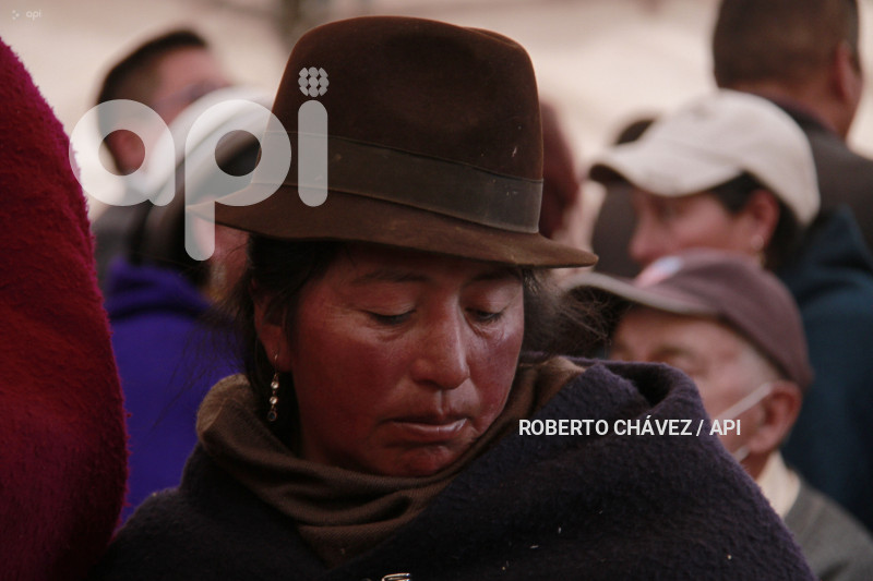 ENTIERRO-ULTIMO-HIELERO-CHIMBORAZO