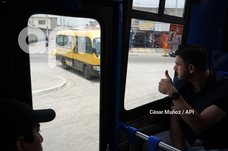 GYE-BUSES ALIMENTADORES