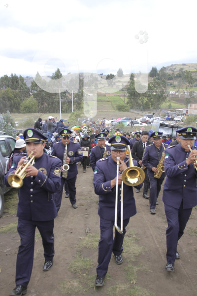 ENTIERRO-ULTIMO-HIELERO-CHIMBORAZO