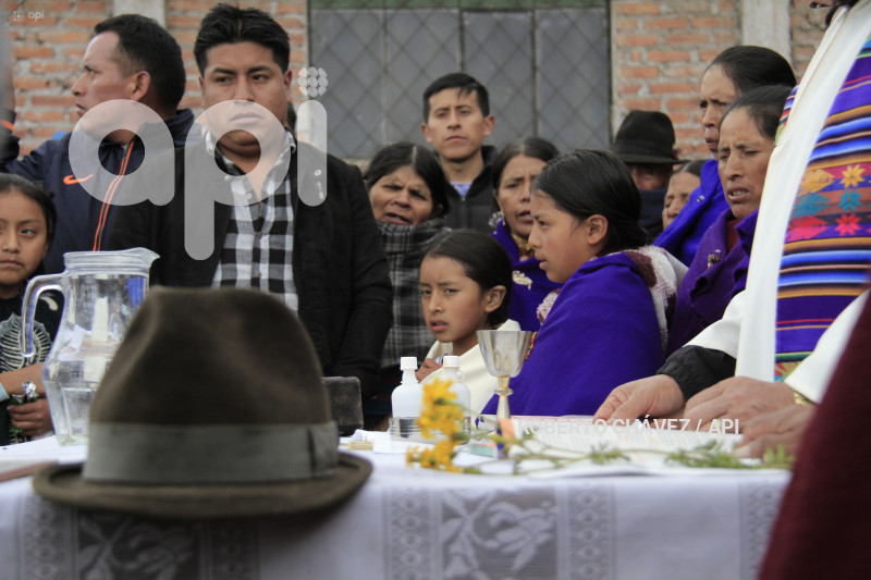 ENTIERRO-ULTIMO-HIELERO-CHIMBORAZO