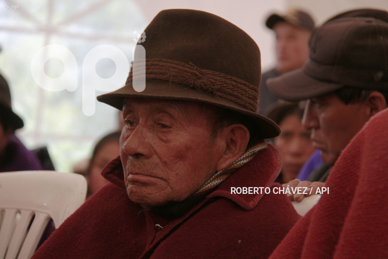 ENTIERRO-ULTIMO-HIELERO-CHIMBORAZO