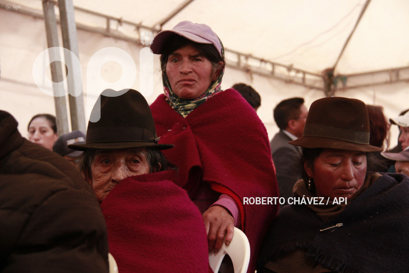 ENTIERRO-ULTIMO-HIELERO-CHIMBORAZO