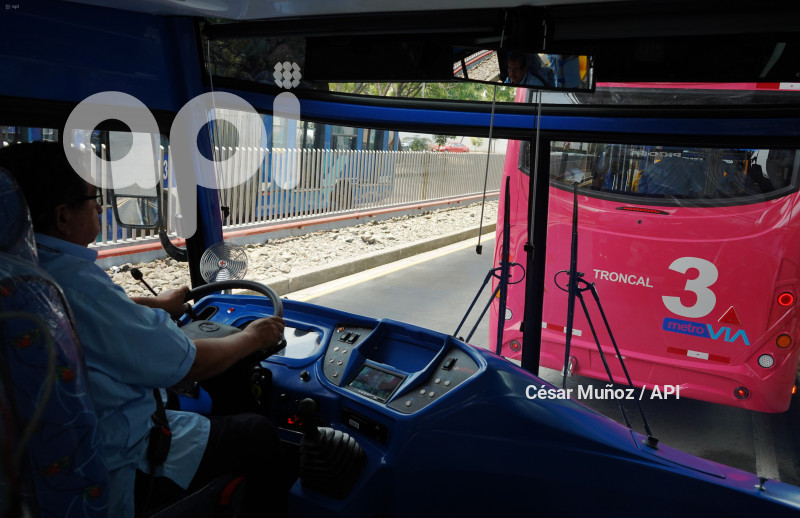 GYE-BUSES ALIMENTADORES