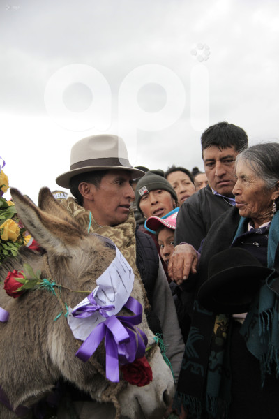 ENTIERRO-ULTIMO-HIELERO-CHIMBORAZO