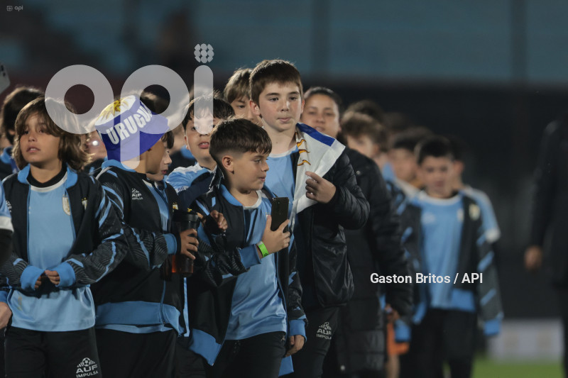 FBL-ELIMINATORIAS-URUGUAY-ECUADOR