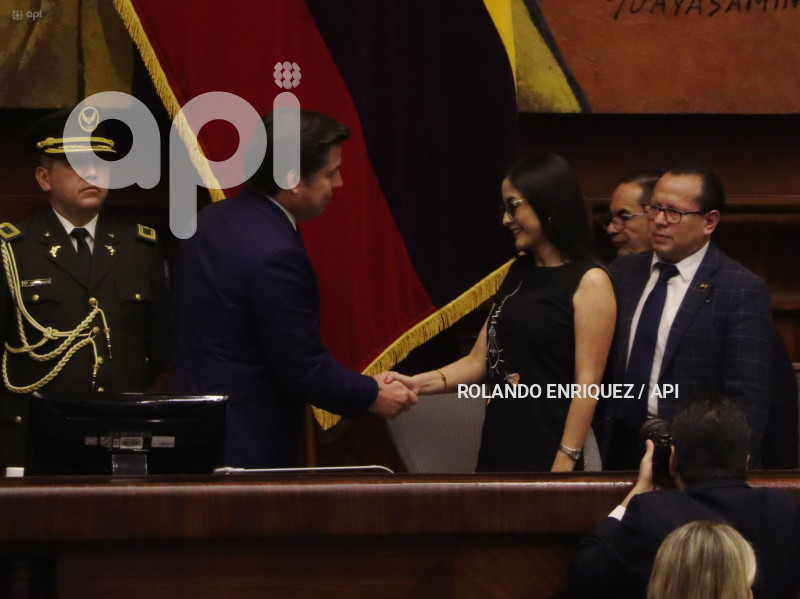 POSESION-SUPER-COMPANIAS