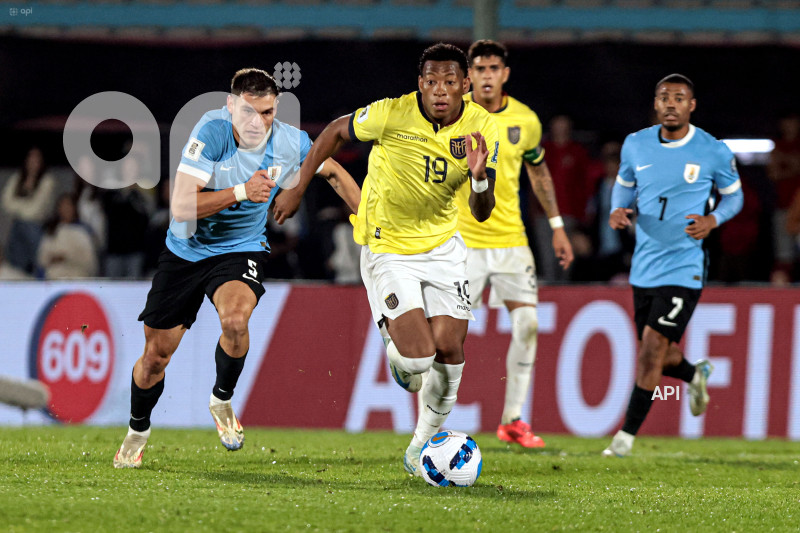 FBL-ELIMINATORIAS-URUGUAY-ECUADOR