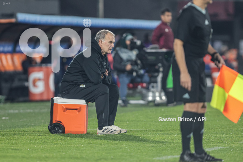 FBL-ELIMINATORIAS-URUGUAY-ECUADOR