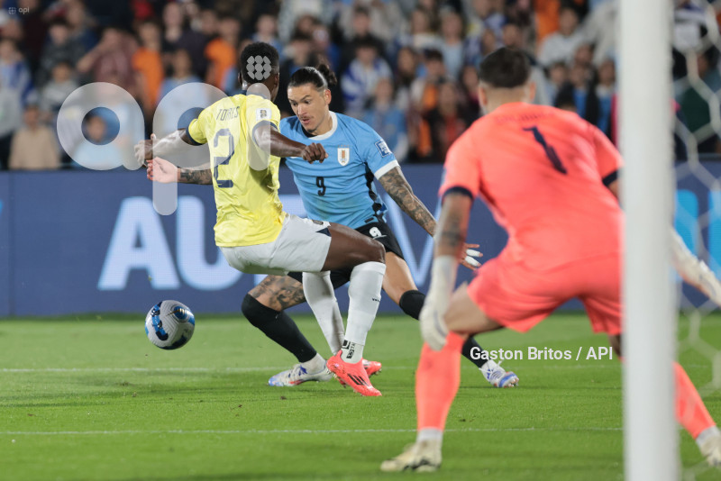 FBL-ELIMINATORIAS-URUGUAY-ECUADOR