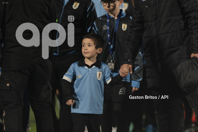 FBL-ELIMINATORIAS-URUGUAY-ECUADOR