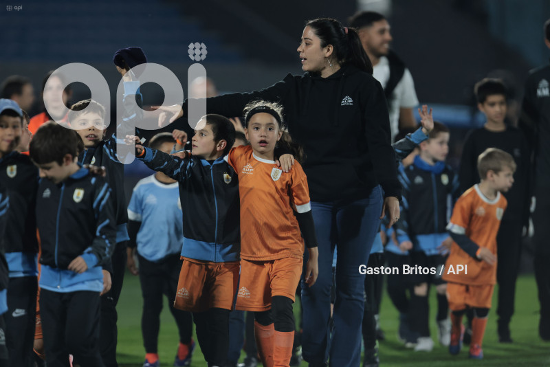 FBL-ELIMINATORIAS-URUGUAY-ECUADOR