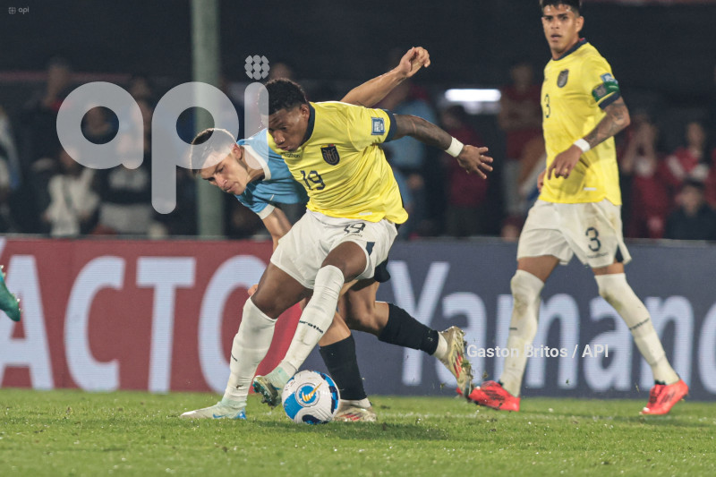 FBL-ELIMINATORIAS-URUGUAY-ECUADOR