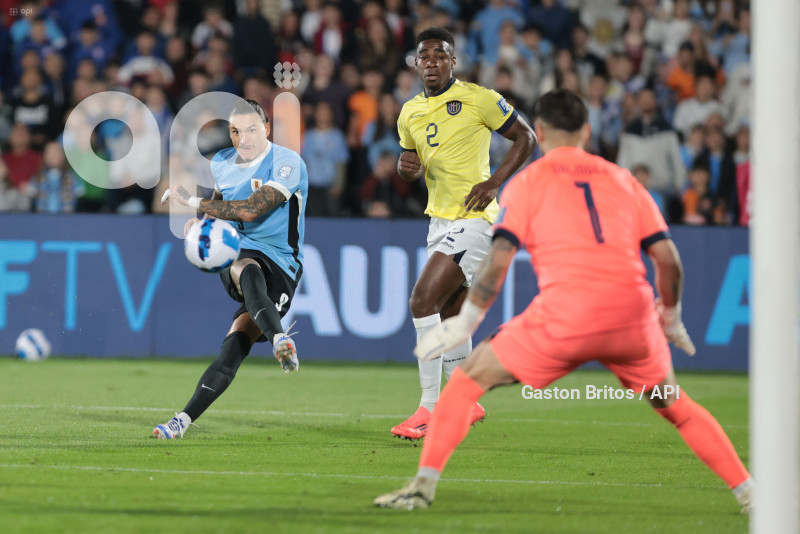 FBL-ELIMINATORIAS-URUGUAY-ECUADOR