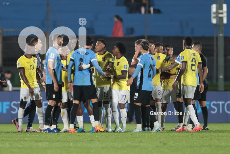 FBL-ELIMINATORIAS-URUGUAY-ECUADOR