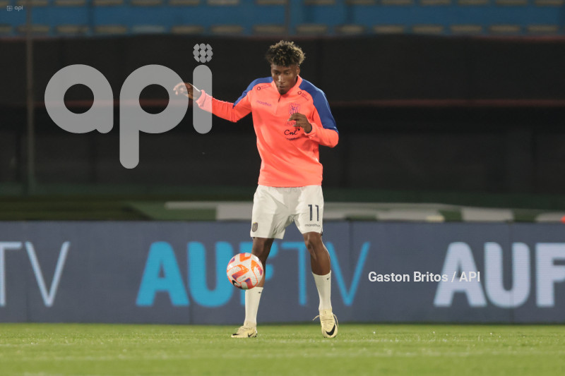 FBL-ELIMINATORIAS-URUGUAY-ECUADOR