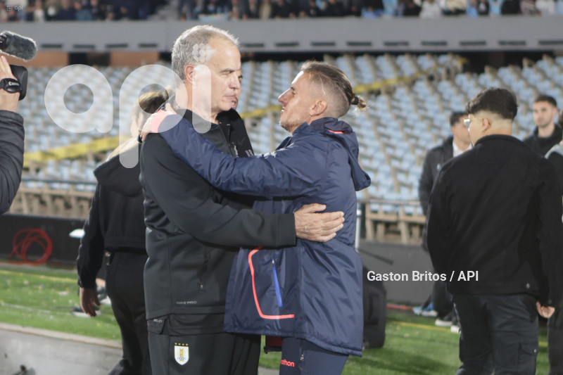 FBL-ELIMINATORIAS-URUGUAY-ECUADOR