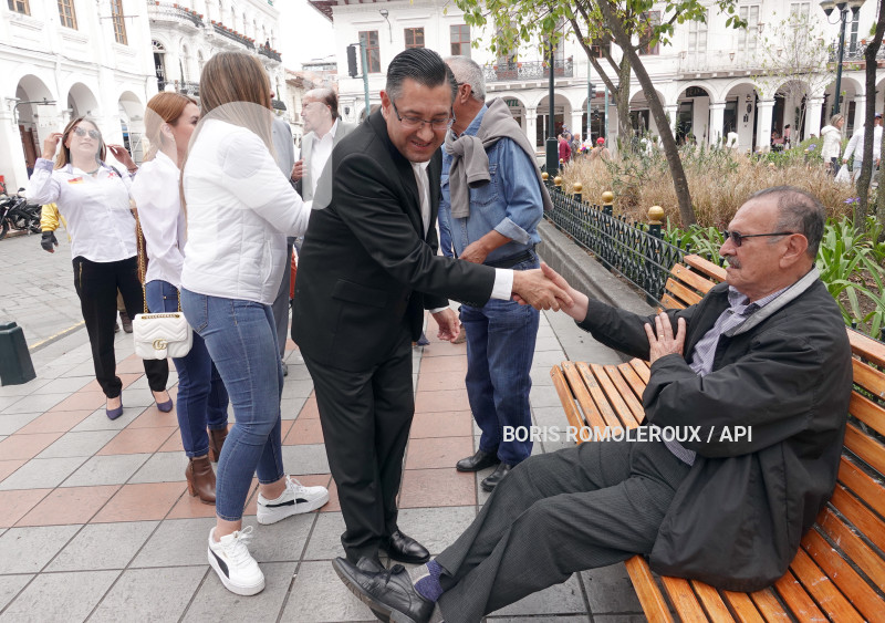 CUENCA-IVAN SAQUICELA-CANDIDATO A PRESIDENTE