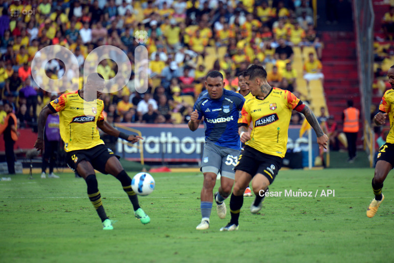 FBL-LIGAPRO-BARCELONA-EMELEC