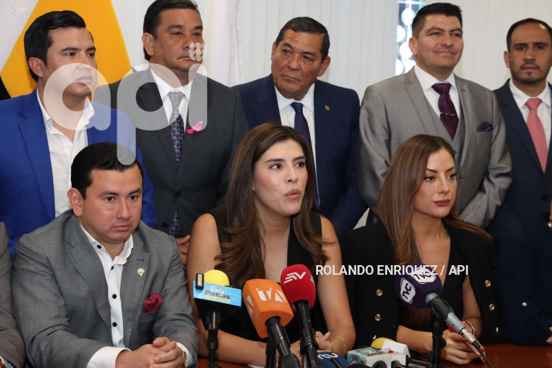 RUEDA-PRENSA-ADN