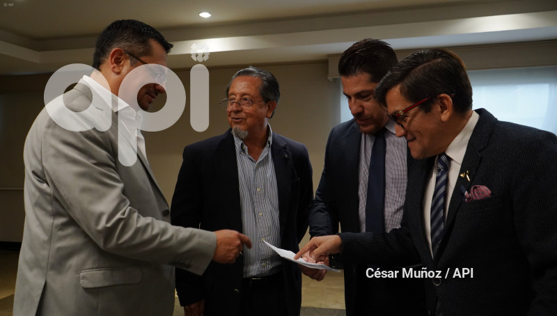 GYE-APOYO MINISTRA PALENCIA