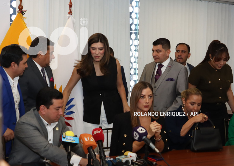 RUEDA-PRENSA-ADN