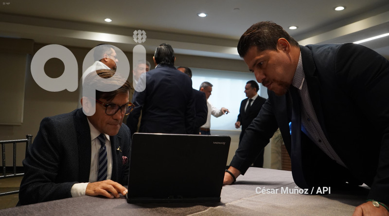 GYE-APOYO MINISTRA PALENCIA