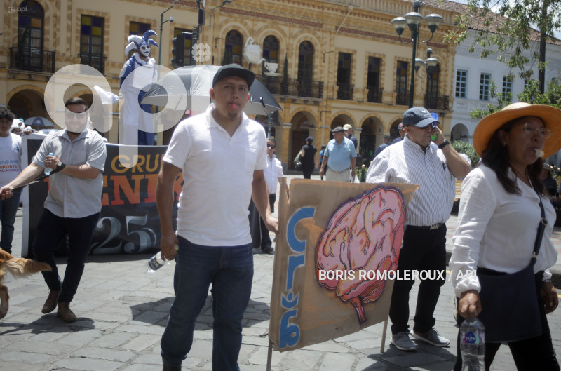 CUENCA-MARCHA POR LA SALUD MENTAL
