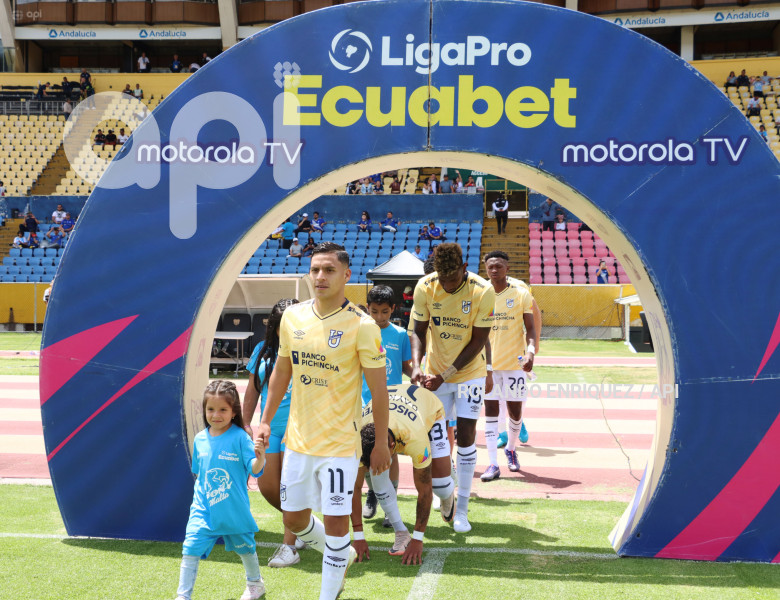 FBL-LIGAPRO-ECUABET-CATOLICA-EMELEC