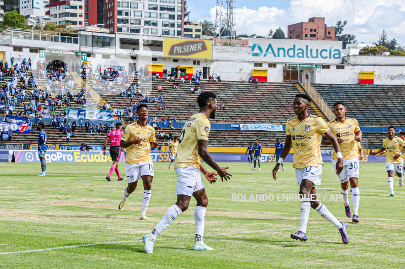 FBL-LIGAPRO-ECUABET-CATOLICA-EMELEC