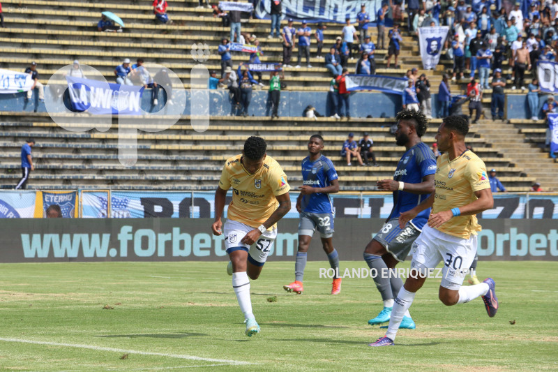 FBL-LIGAPRO-ECUABET-CATOLICA-EMELEC