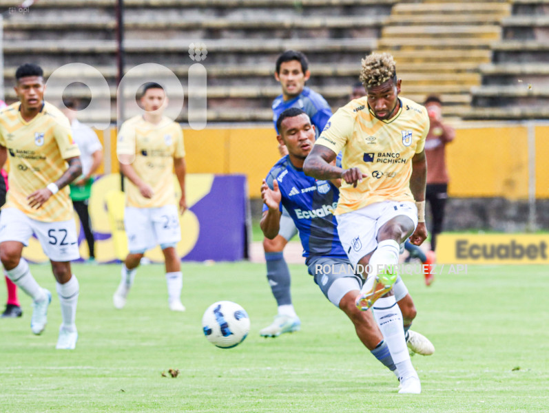 FBL-LIGAPRO-ECUABET-CATOLICA-EMELEC