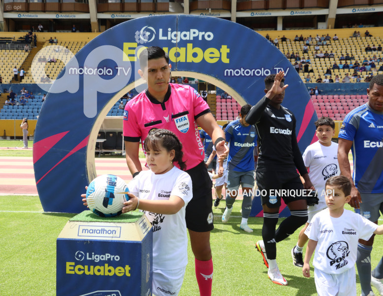 FBL-LIGAPRO-ECUABET-CATOLICA-EMELEC