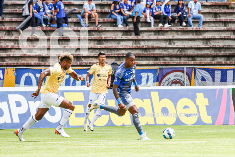 FBL-LIGAPRO-ECUABET-CATOLICA-EMELEC