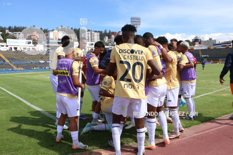 FBL-LIGAPRO-ECUABET-CATOLICA-EMELEC