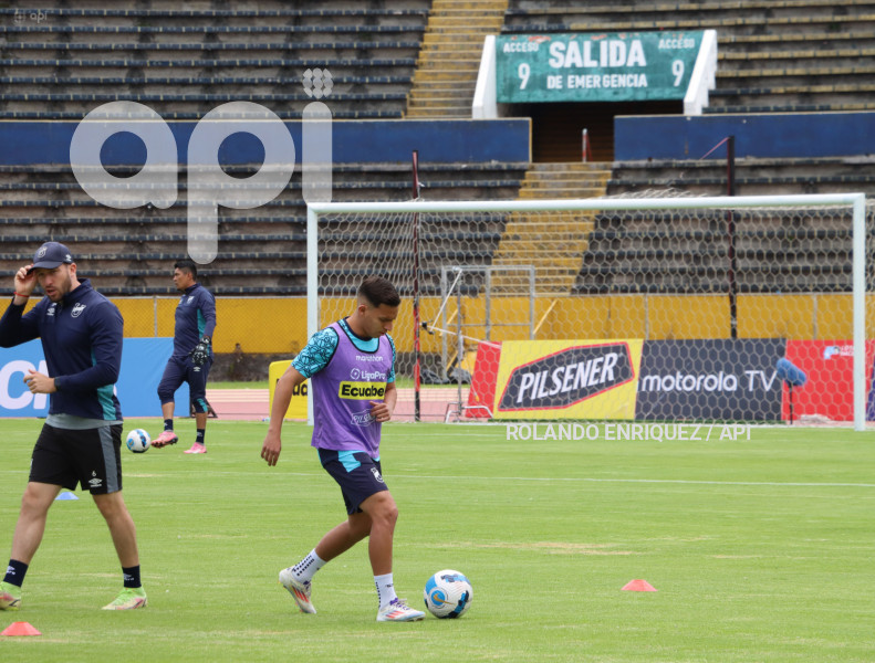 FBL-LIGAPRO-ECUABET-CATOLICA-EMELEC