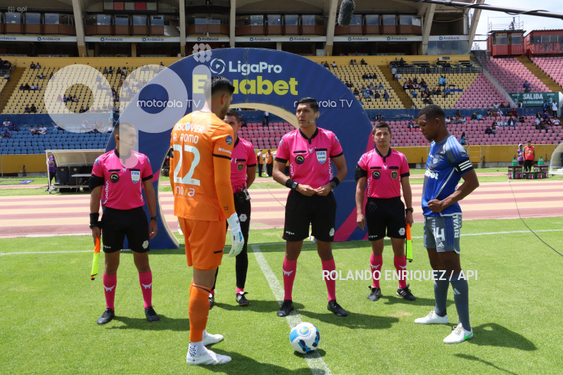 FBL-LIGAPRO-ECUABET-CATOLICA-EMELEC