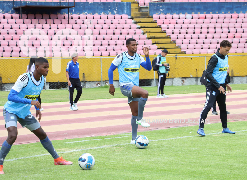 FBL-LIGAPRO-ECUABET-CATOLICA-EMELEC