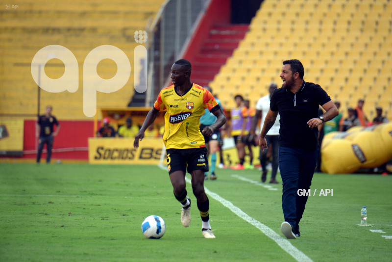 FBL-LIGAPRO-BARCELONA VS DELFIN