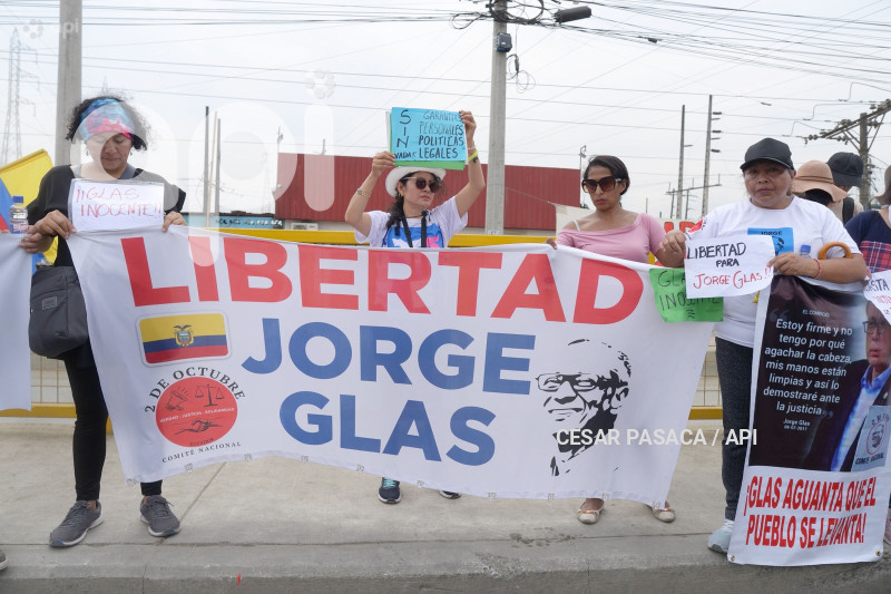 COMISION-DERECH0S-HUMANOS-JORGE-GLAS
