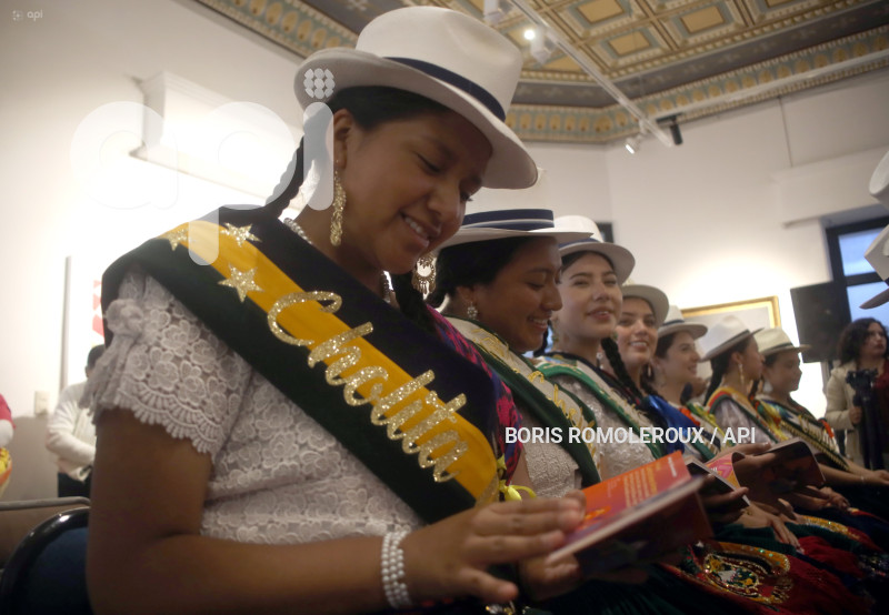 CUENCA-PRESENTACION CANDIDATAS-CHOLA CUENCANA